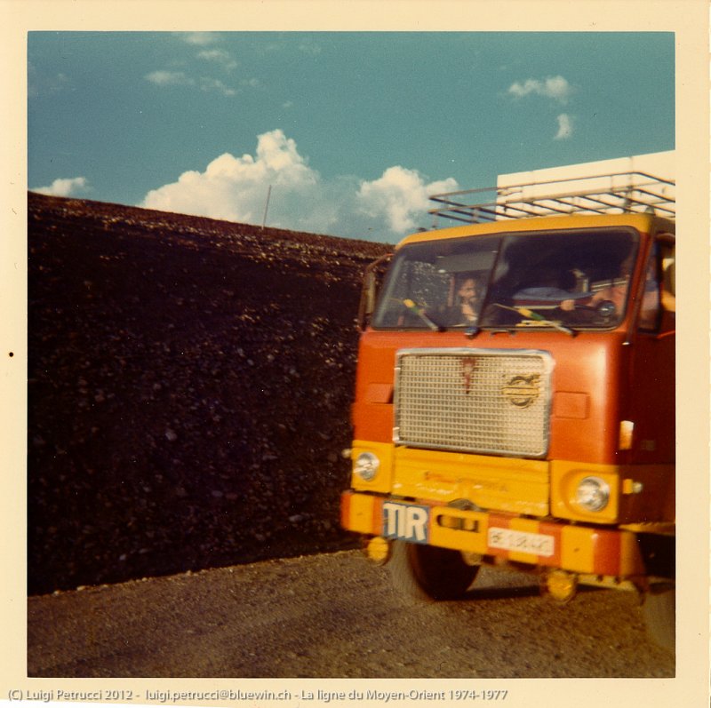 La ligne diu Moyen-Orient de 1974 à 1977
