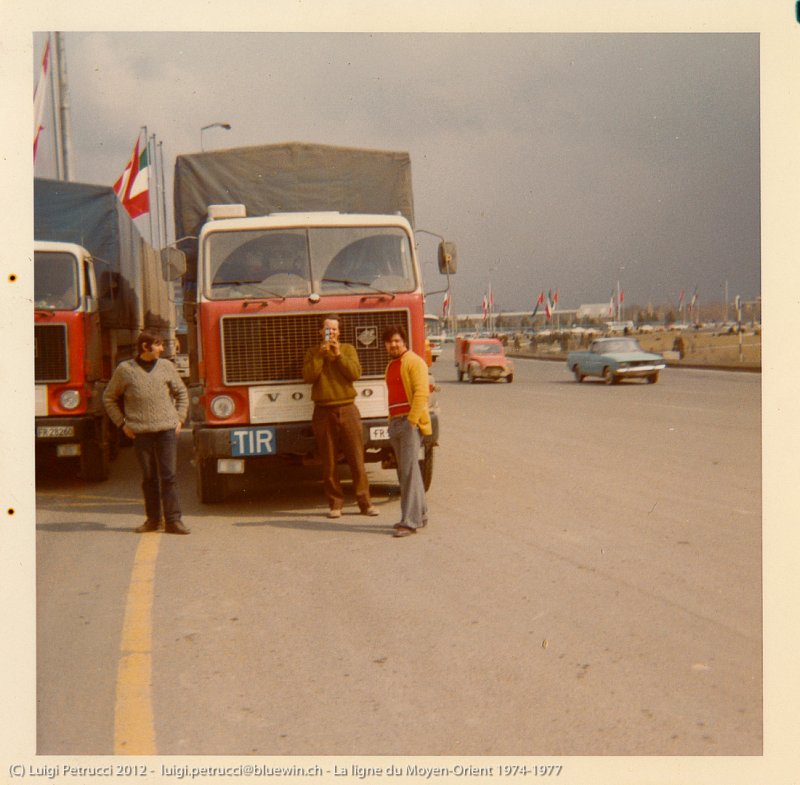 La ligne diu Moyen-Orient de 1974 à 1977