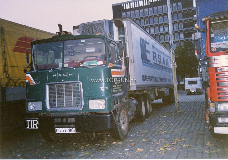 Mack F700 Turkey