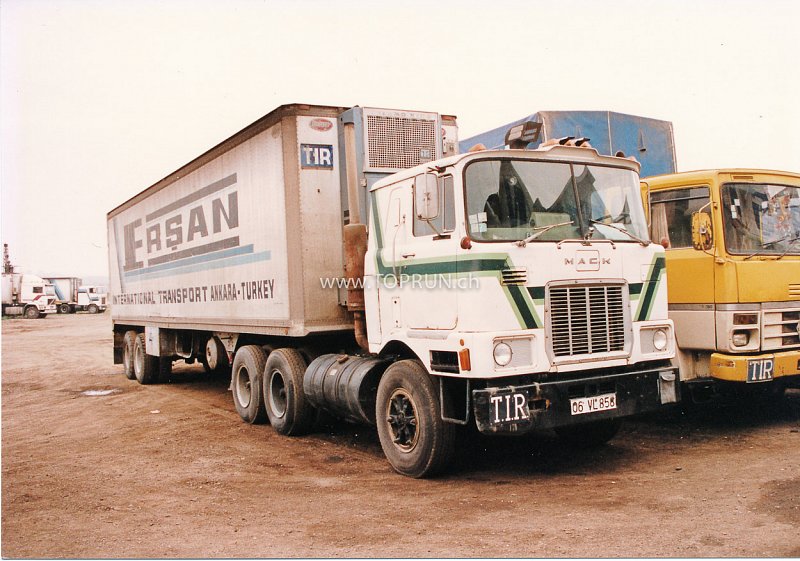 Mack F700 Turkey