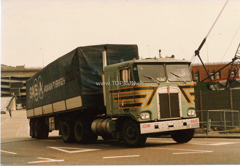 Kenworth K100